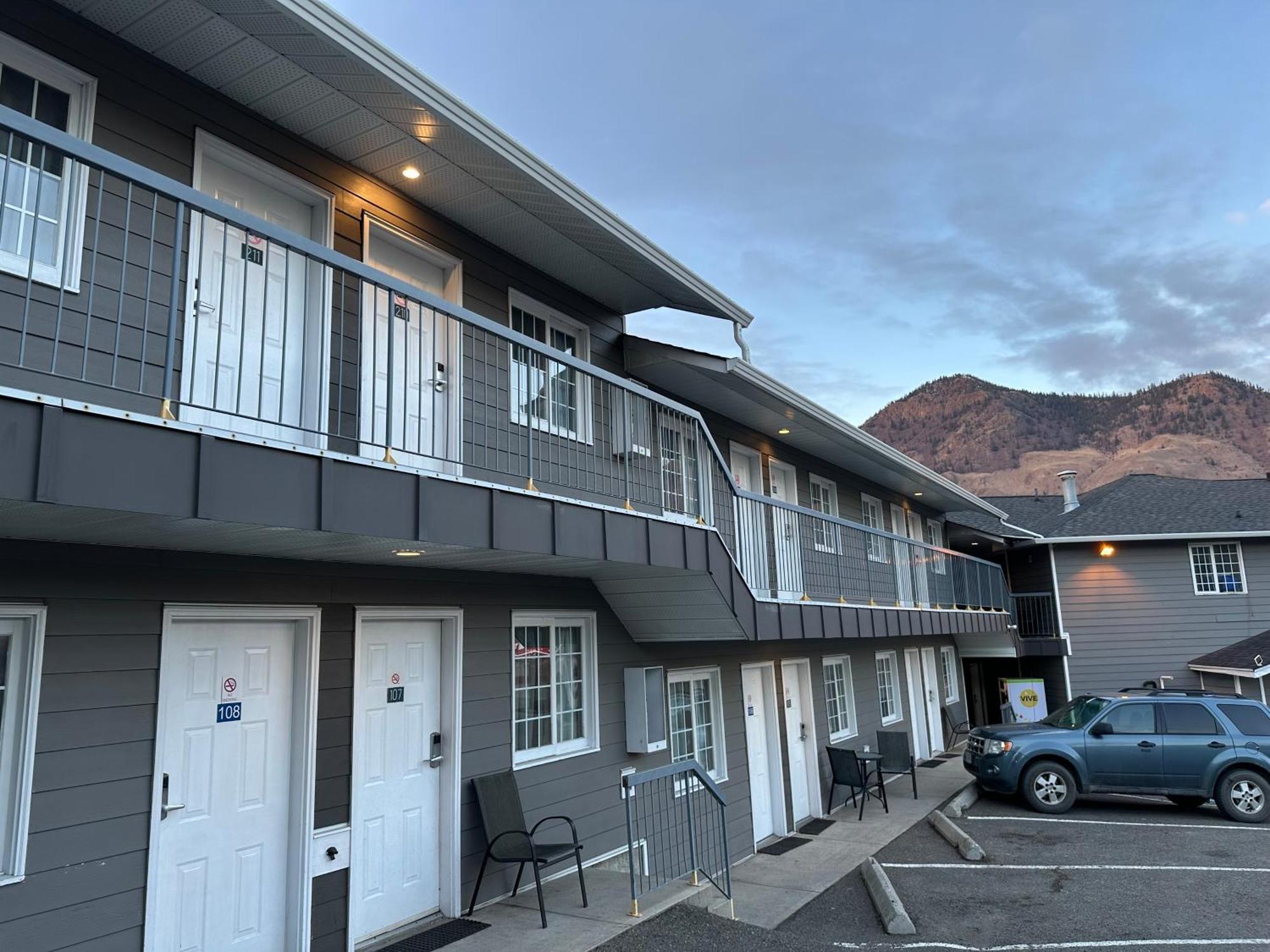 Kings Motor Inn Kamloops Exterior foto